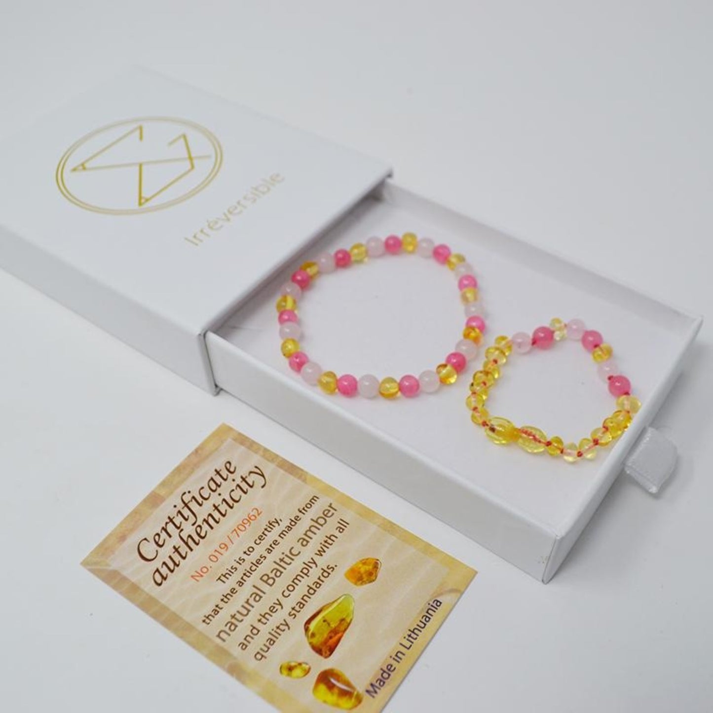 Box Bracelet Bébé et Adulte en Pierres Naturelles- Ambre Lemon / Quartz / Calcédoine Box Ambre Naturelles Ambre, Bijou Bébé, Maman, 