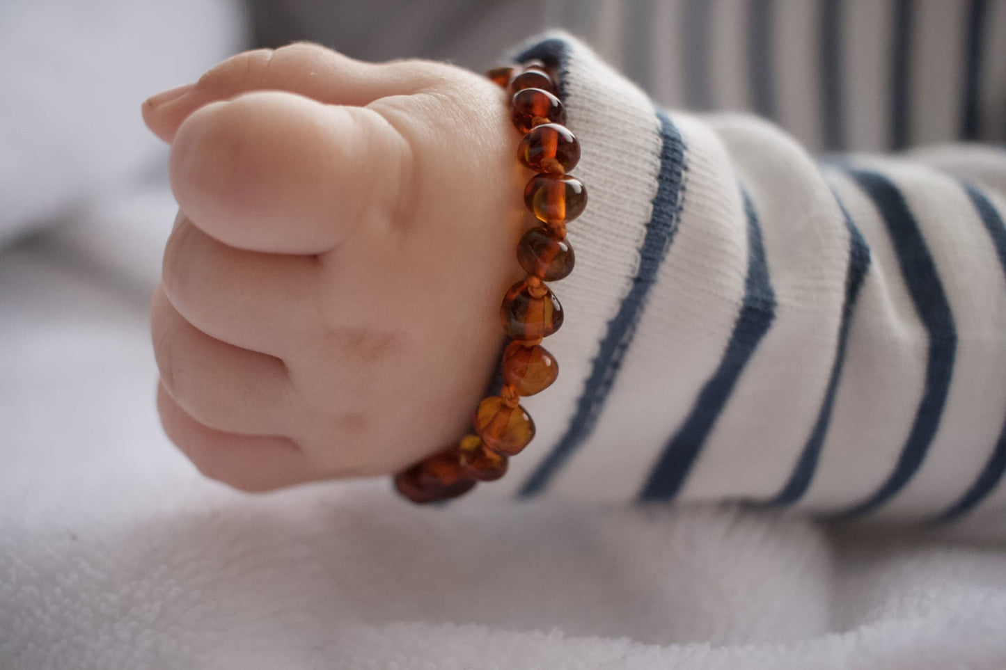 Maman / Papa & Bébé: Box Bracelets D’ambre - Cognac Box Ambre et Pierres Naturelles
